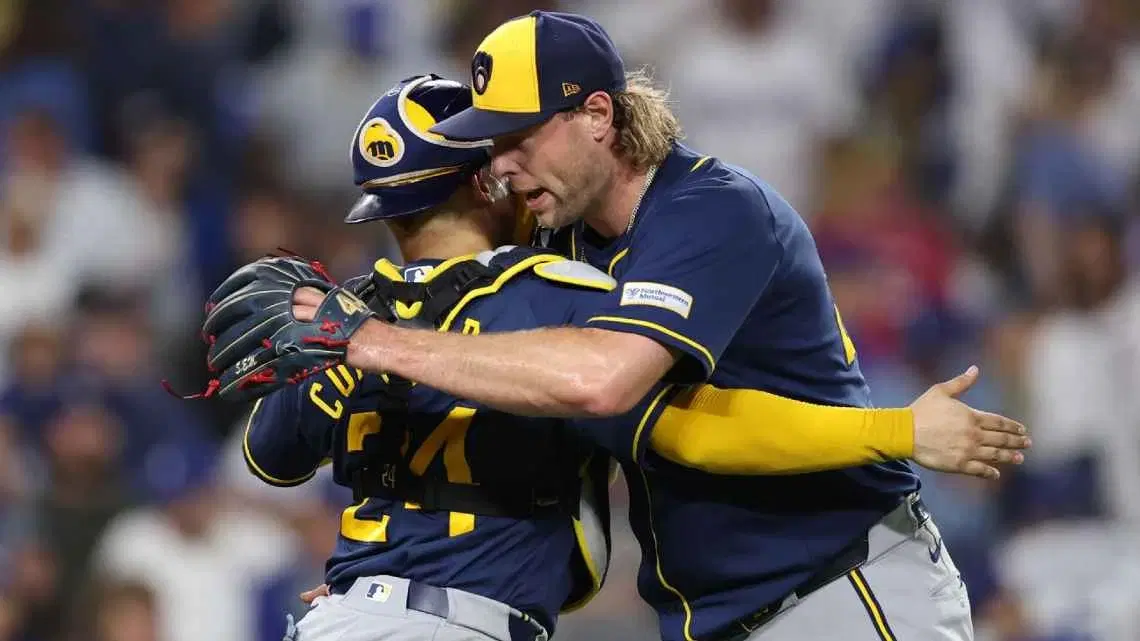 Brewers vs Dodgers: Milwaukee se adelanta 3-0 en la Serie