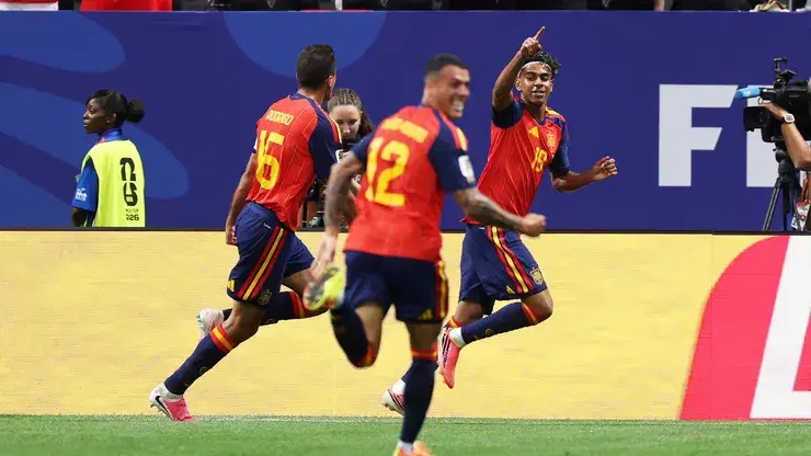 España se recupera ante Arabia Saudita y lideran el grupo H