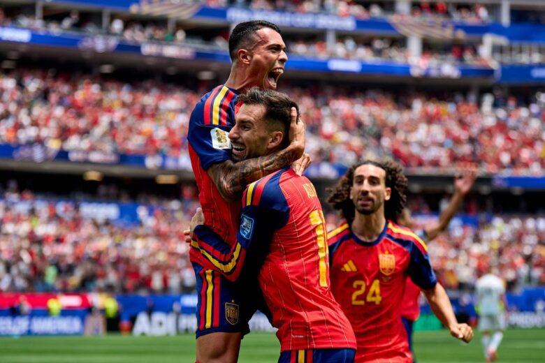 España golea 3-0 a Austria y avanza a 8vos de final